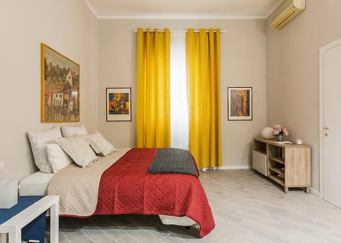 Cozy And Warm 1 Bedroom Apt - Via Sapeto
